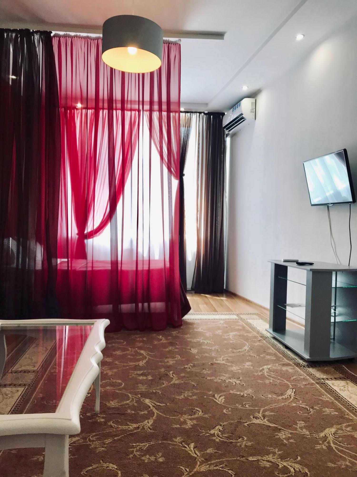 Light Apartments Cherníhiv Exterior foto
